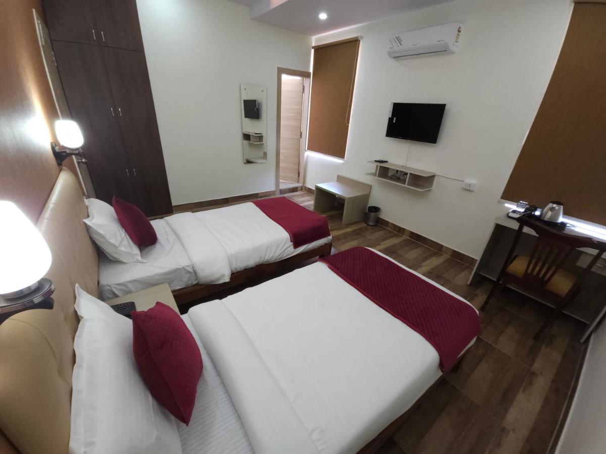 ג'איפור Pink Vista Hotel מראה חיצוני תמונה